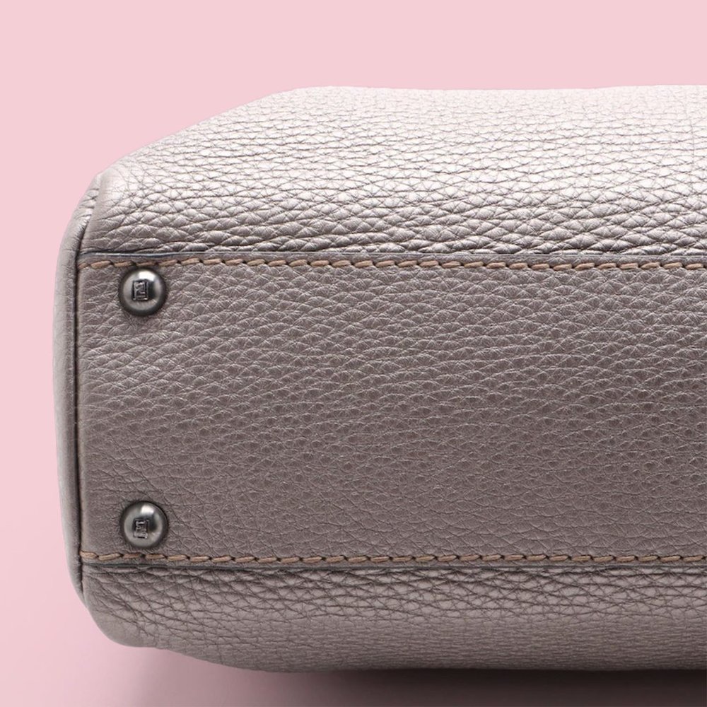 Fendi Medium Gray Leather Selleria Peekaboo Bag - Picture 6 of 14